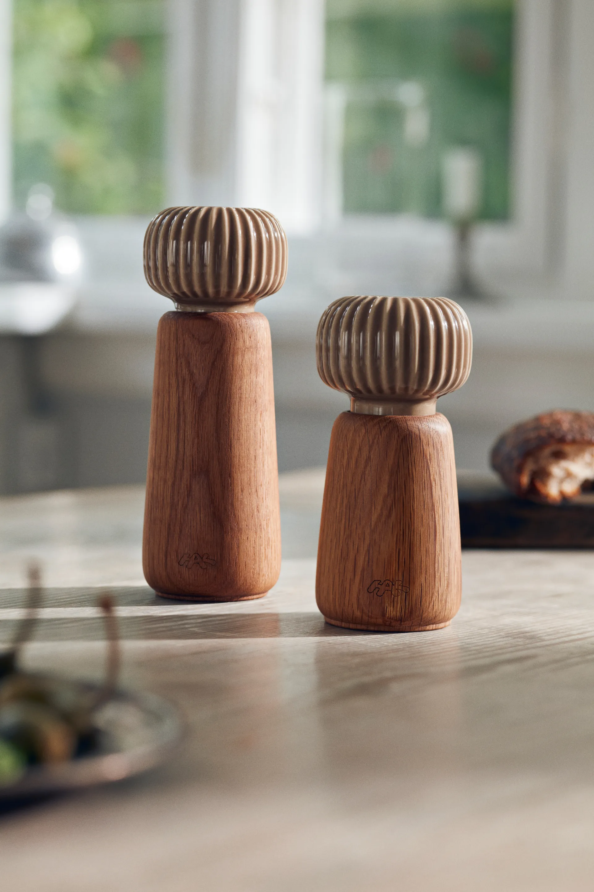 Hammershøi spice mill large, Brown Kähler