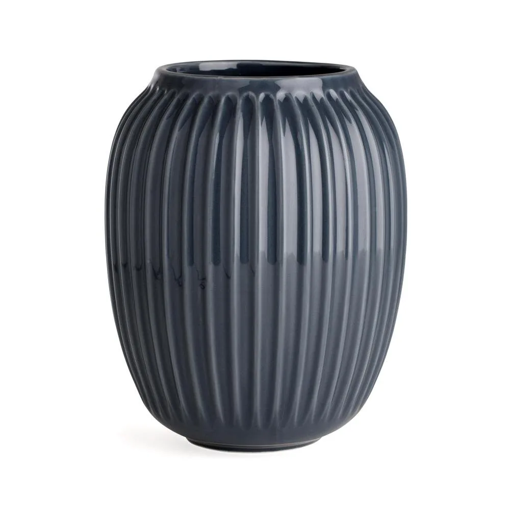 Hammershøi vase, Anthracite grey, medium 21 cm Kähler