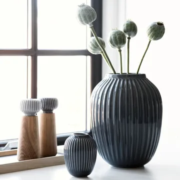 Hammershøi vase - Anthracite grey, mini 10 cm - Kähler
