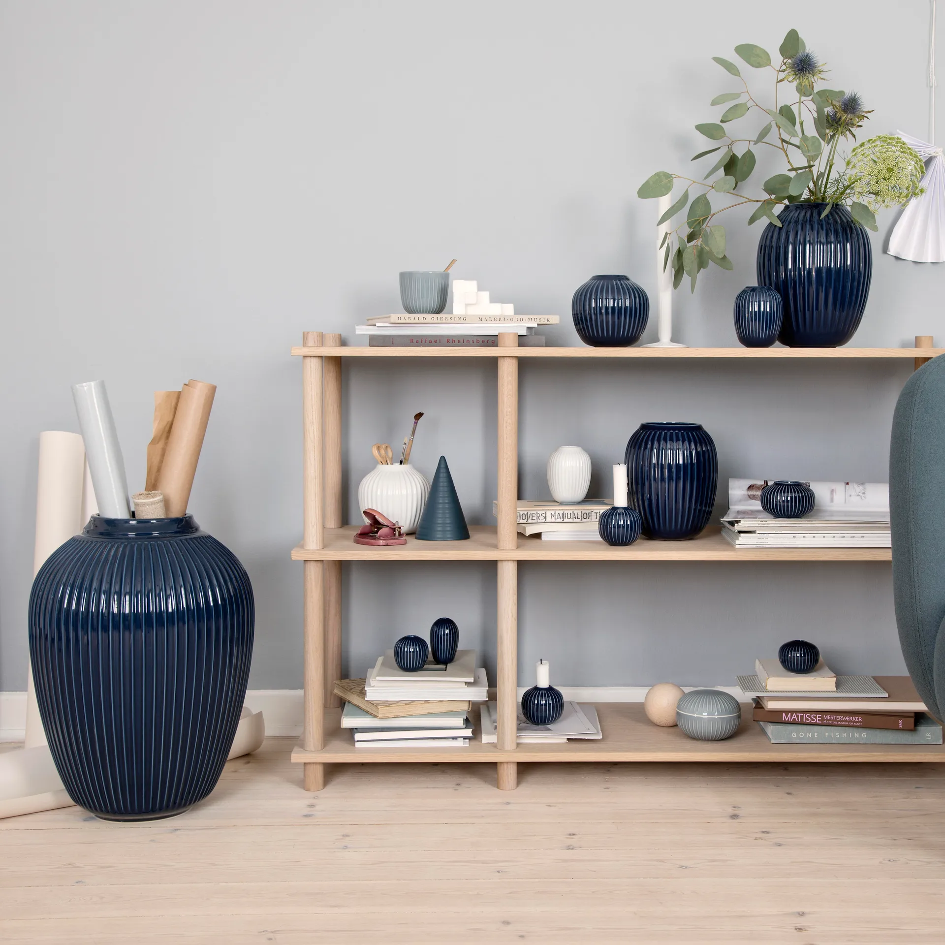Hammershøi vase medium, indigo Kähler
