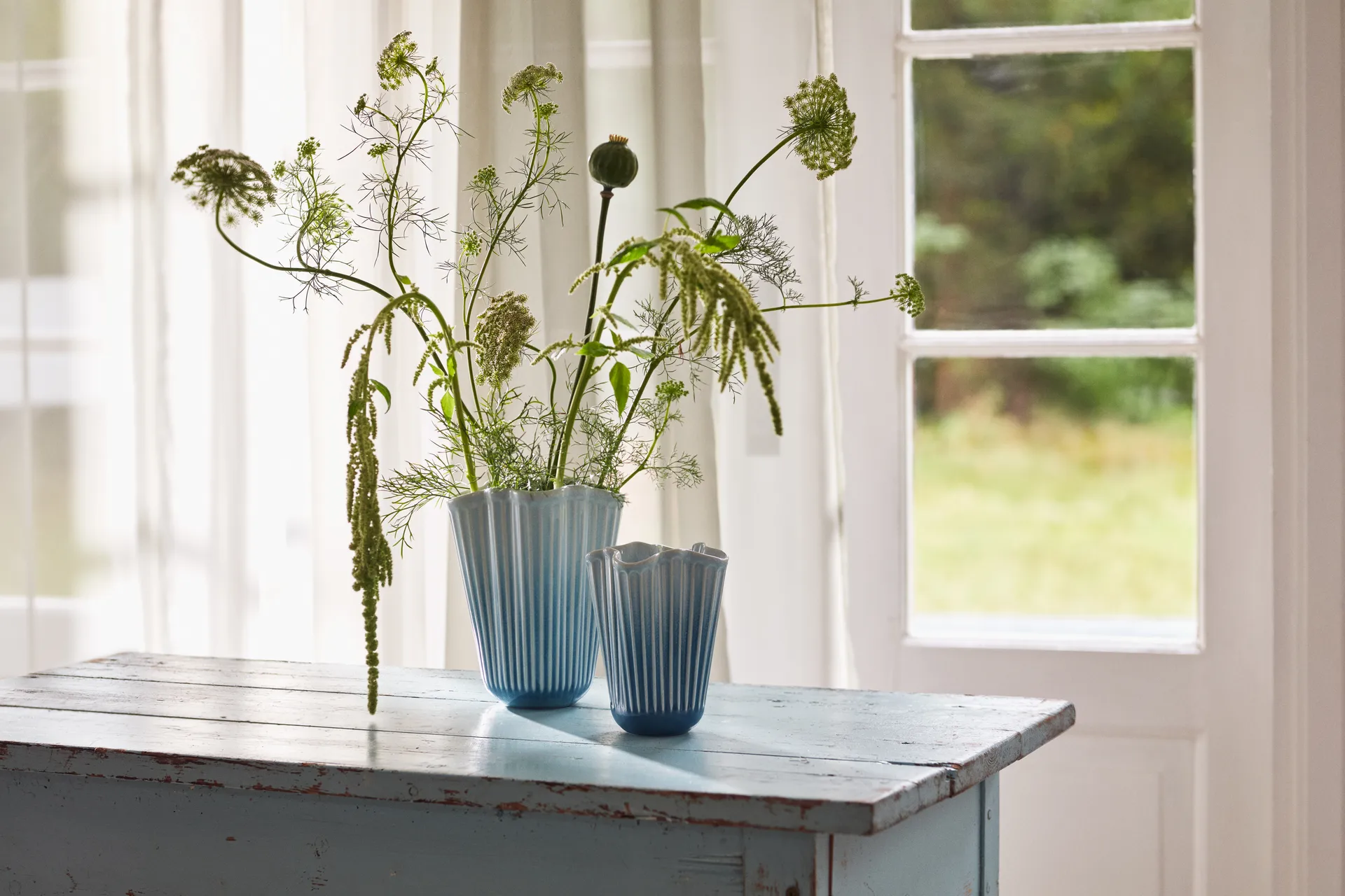 Hammershøi vase unfold, Blue, 16.5 cm Kähler