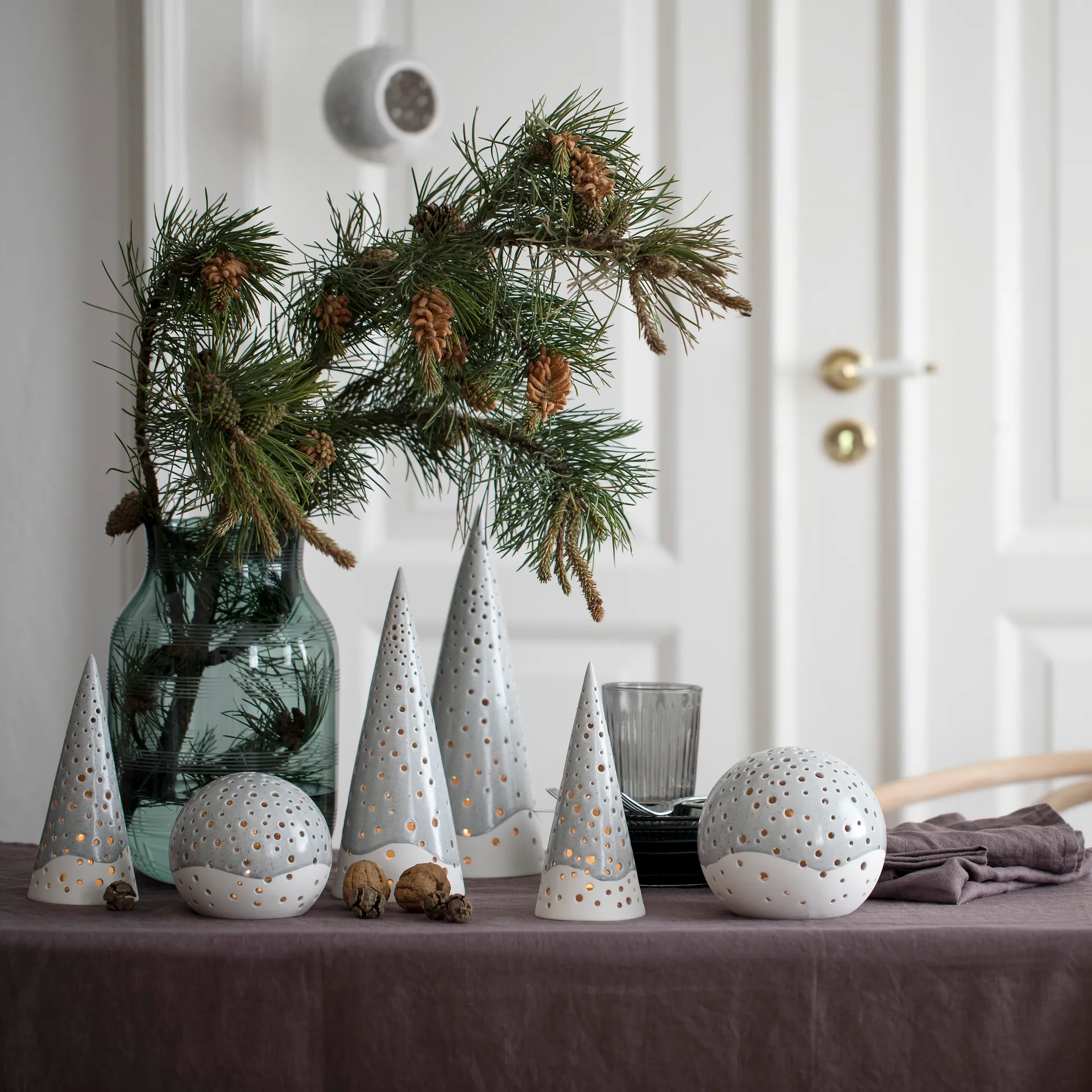 Nobili candle holder medium, grey Kähler