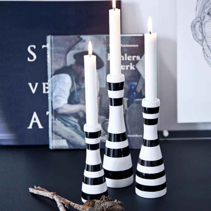Omaggio candlestick medium, black Kähler