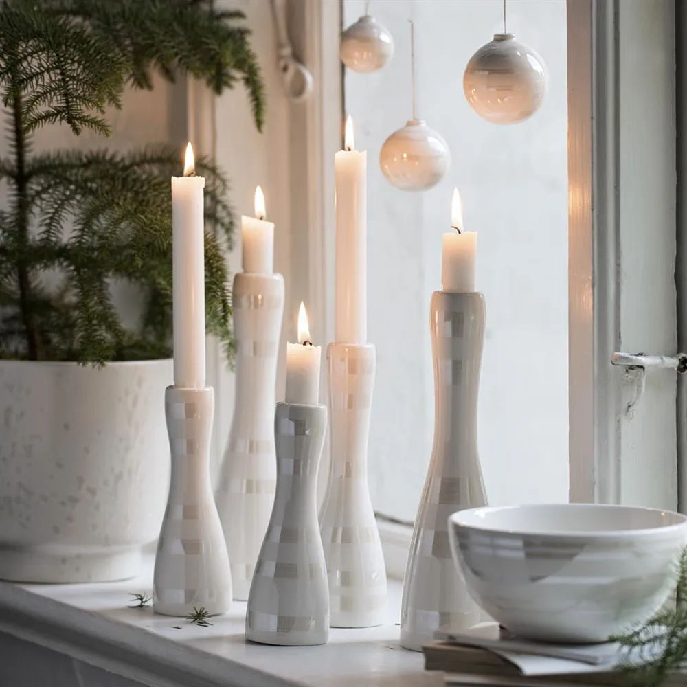 Omaggio candlestick small, pearl Kähler