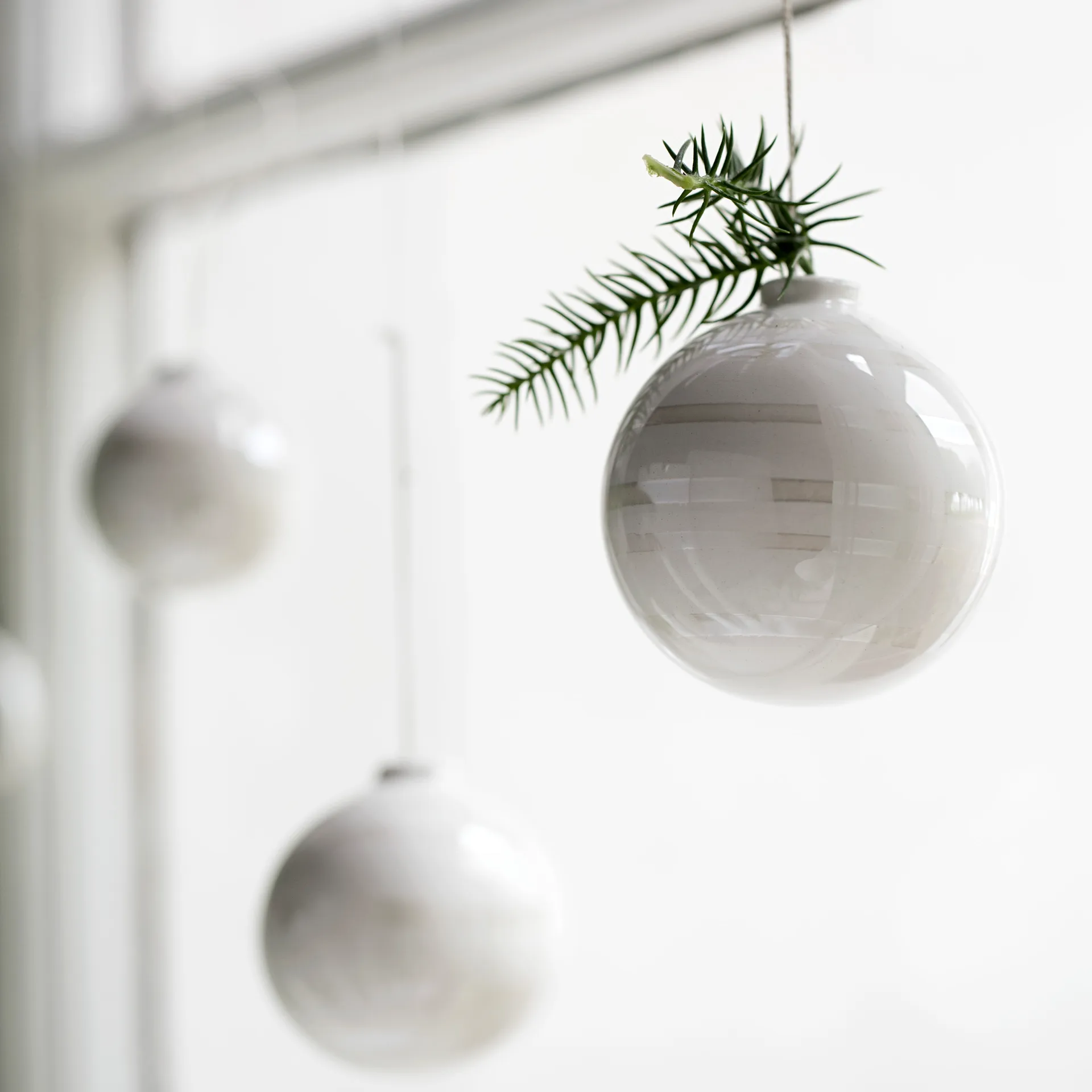 Omaggio Christmas baubles 3-pack, pearl Kähler