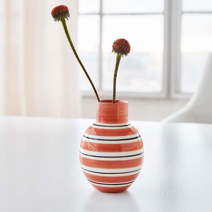 Omaggio Nuovo Vase - Terracotta, h14,5 cm - Kähler