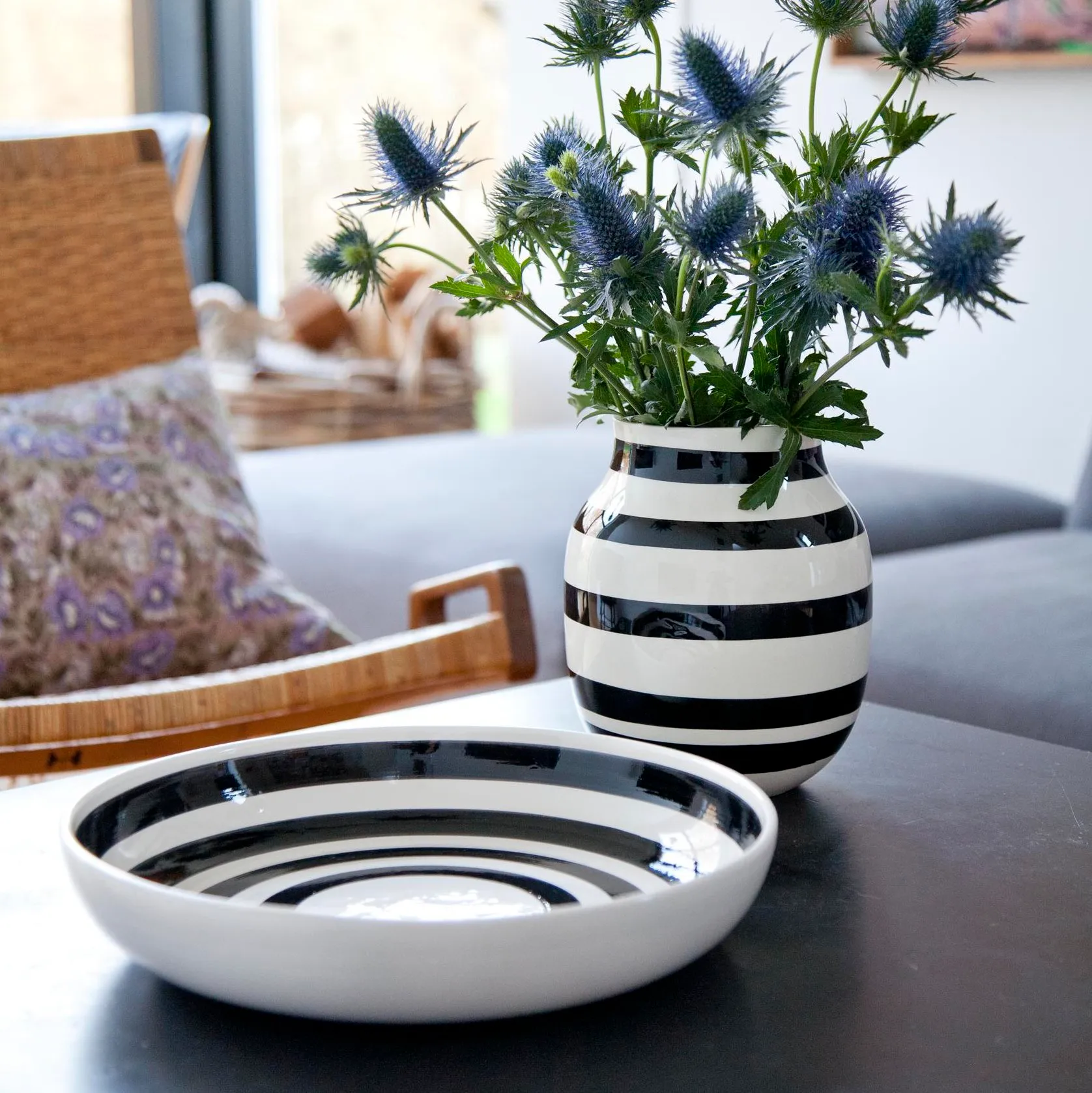 Omaggio platter, black Kähler