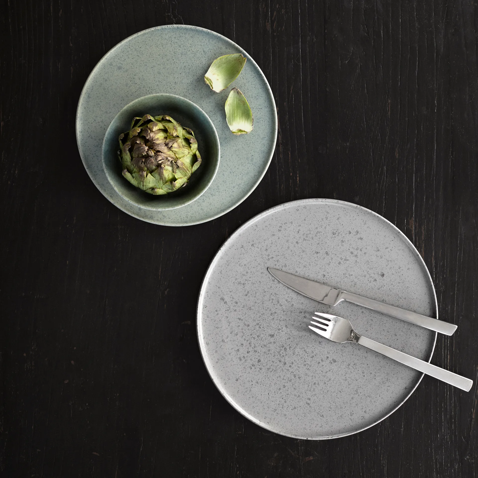 Ombria plate Ø 27 cm, slate grey Kähler