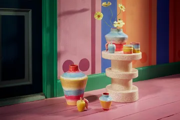 Poppery apple with worm decoration - Mint-pink - Kähler