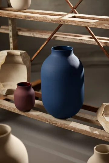Studio Omaggio vase - Blue, 50 cm - Kähler
