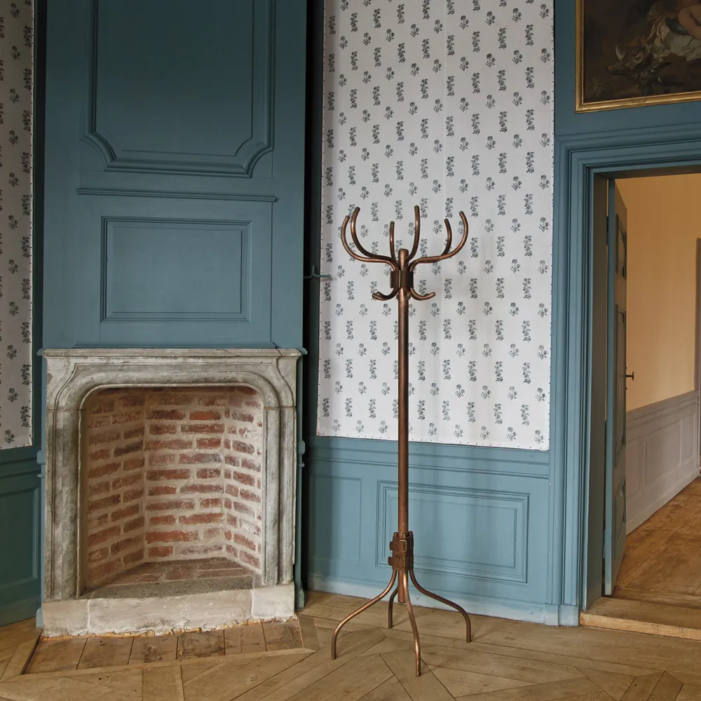 Babe coat rack, White-natural leather belt Källemo