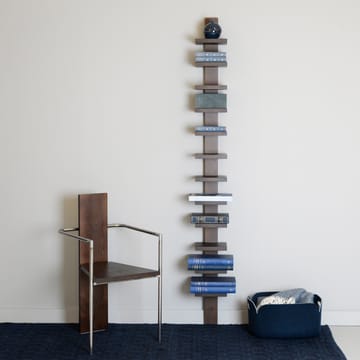 Pilaster wall shelf - Clay stained - Källemo