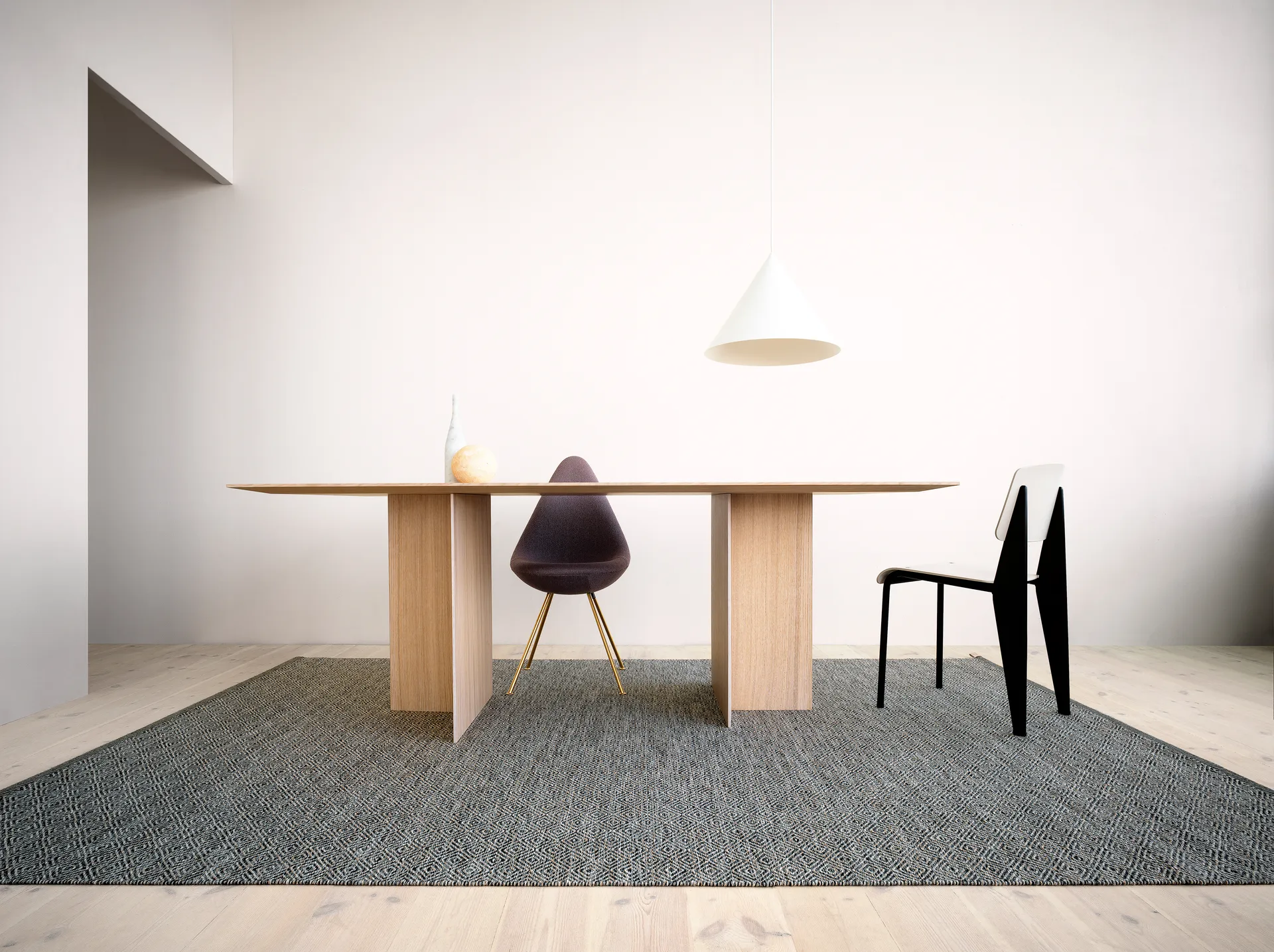 Goose Eye Icon rug, Soho, 160x240 cm Kasthall