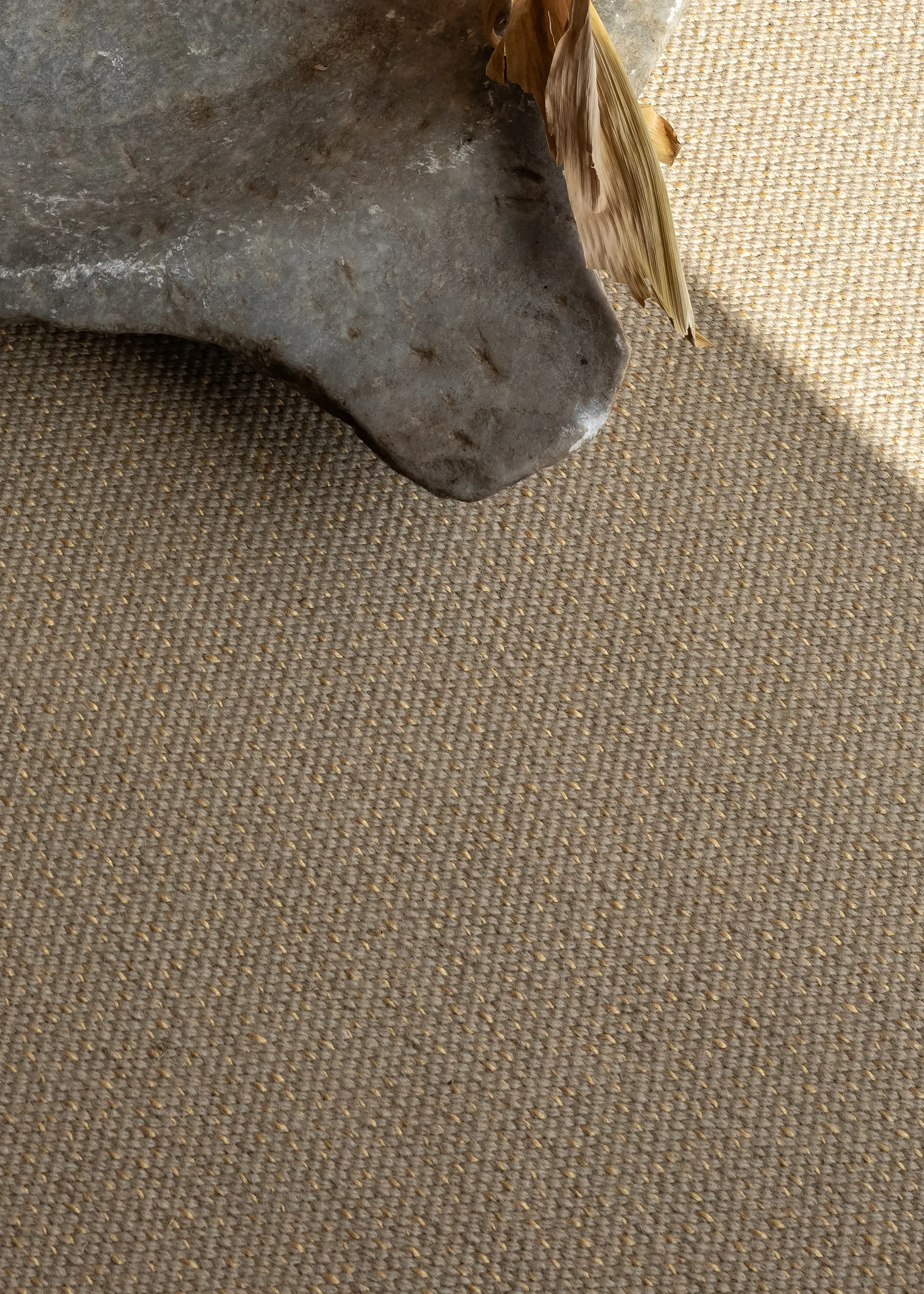 Grain rug, 240x350 cm, Straw 440 Kasthall