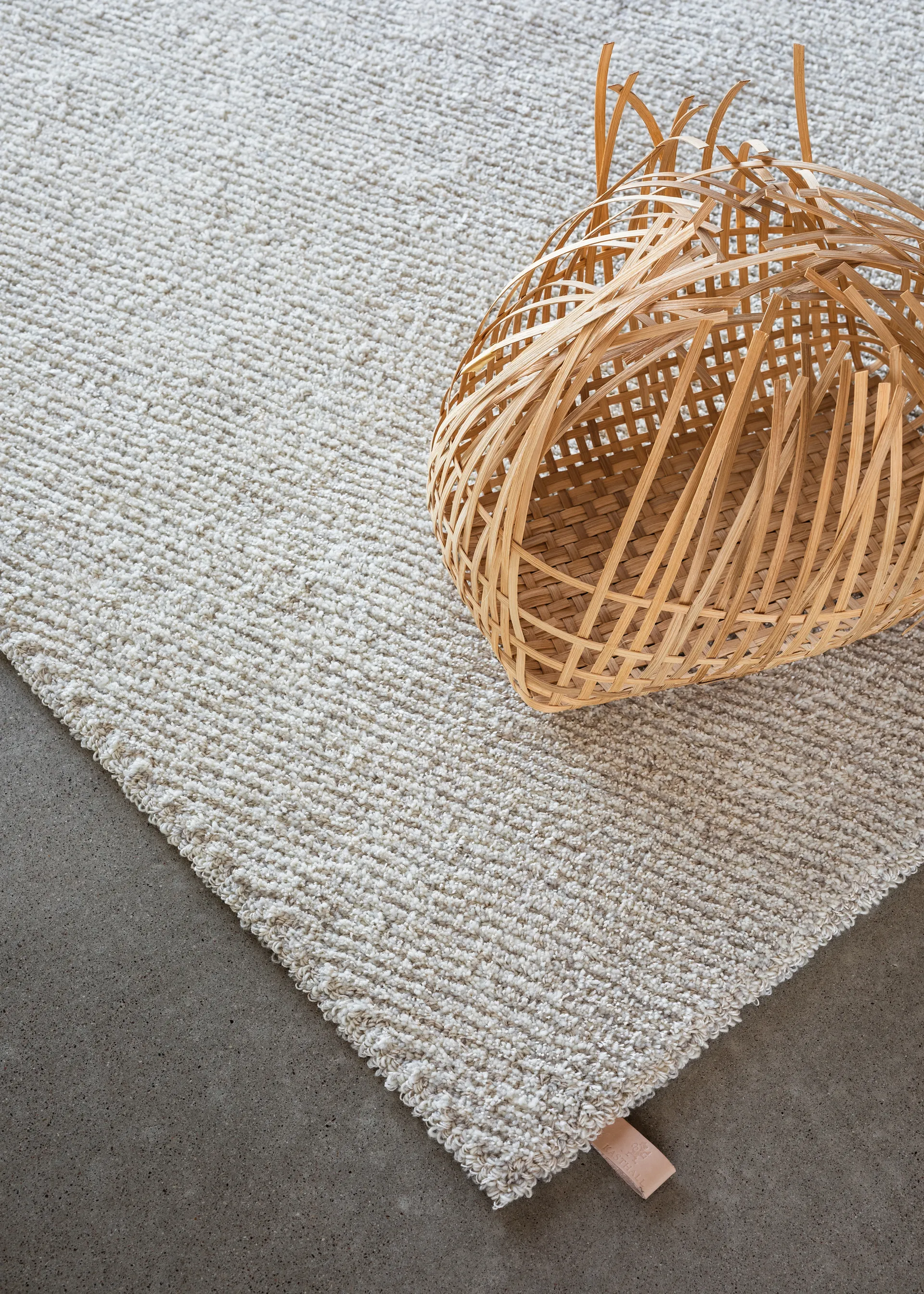 Spire rug, 170x240 cm, Frost 880 Kasthall