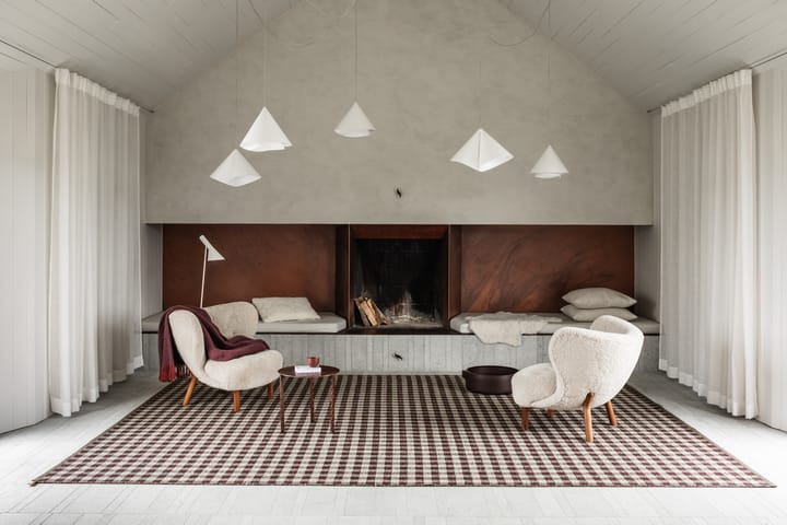 Vichy carpet 240x350 cm, Sloe Berry 252 Kasthall