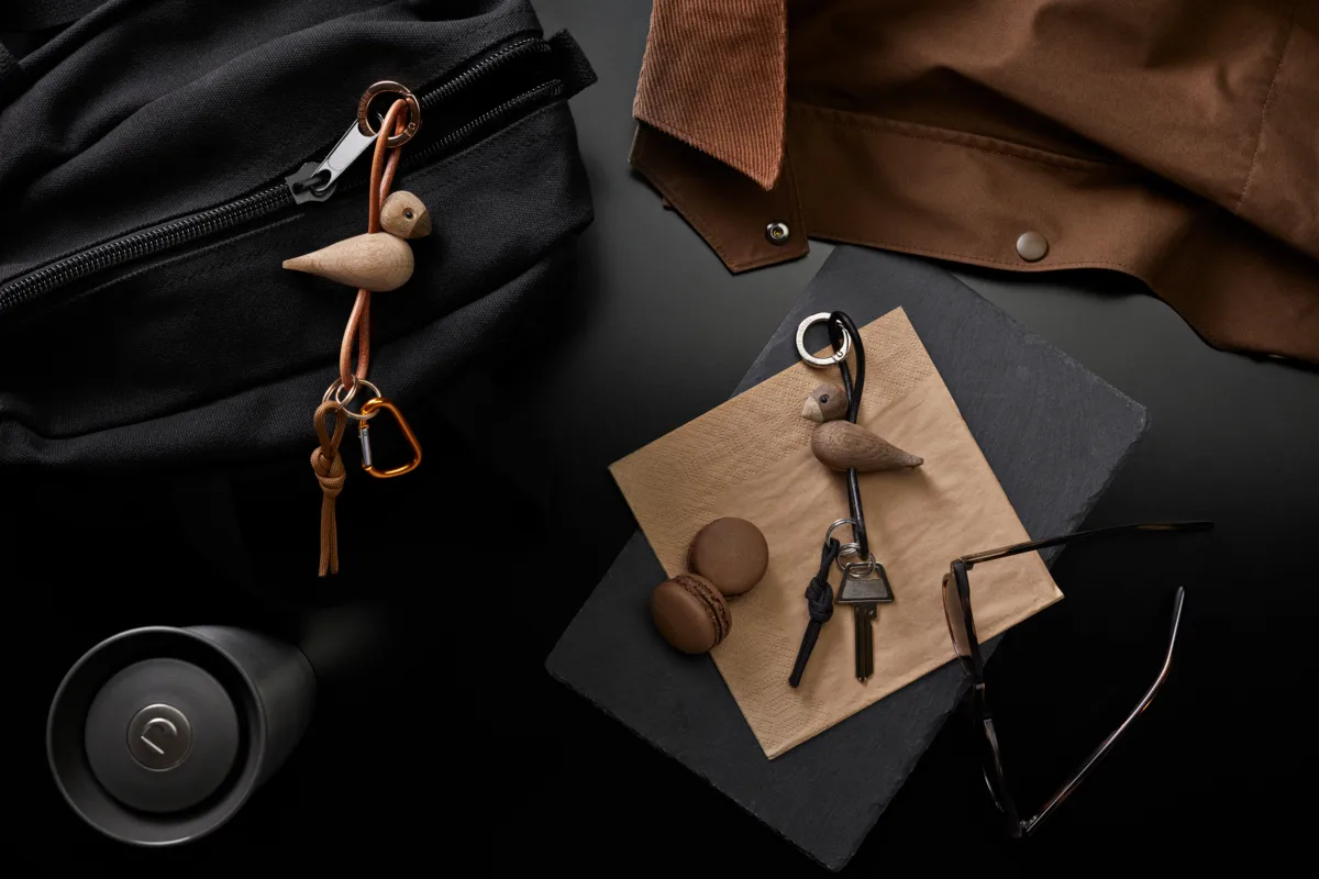 Kay Bojesen bird keyring, Oak, natural leather Kay Bojesen Denmark