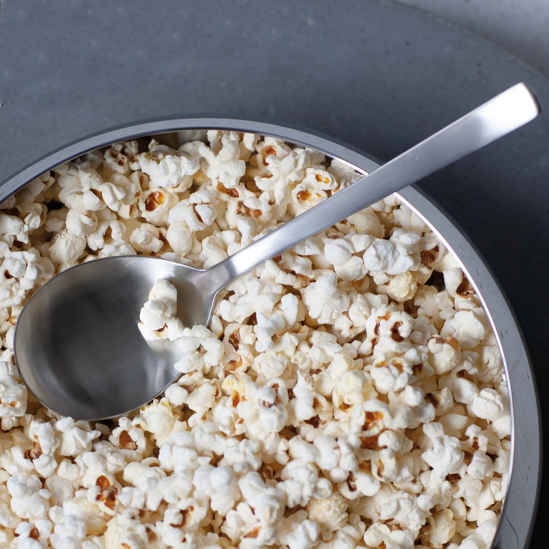 Grand Prix servering spoon 23.5 cm, Matte steel Kay Bojesen