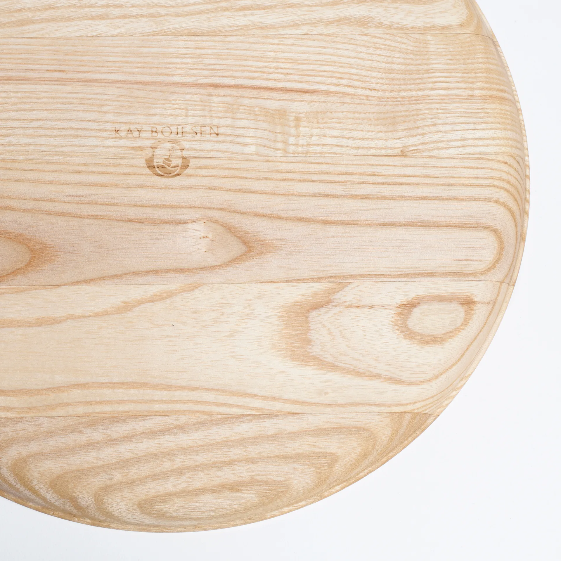 KAY servering tray Ø30 cm, Ash wood Kay Bojesen