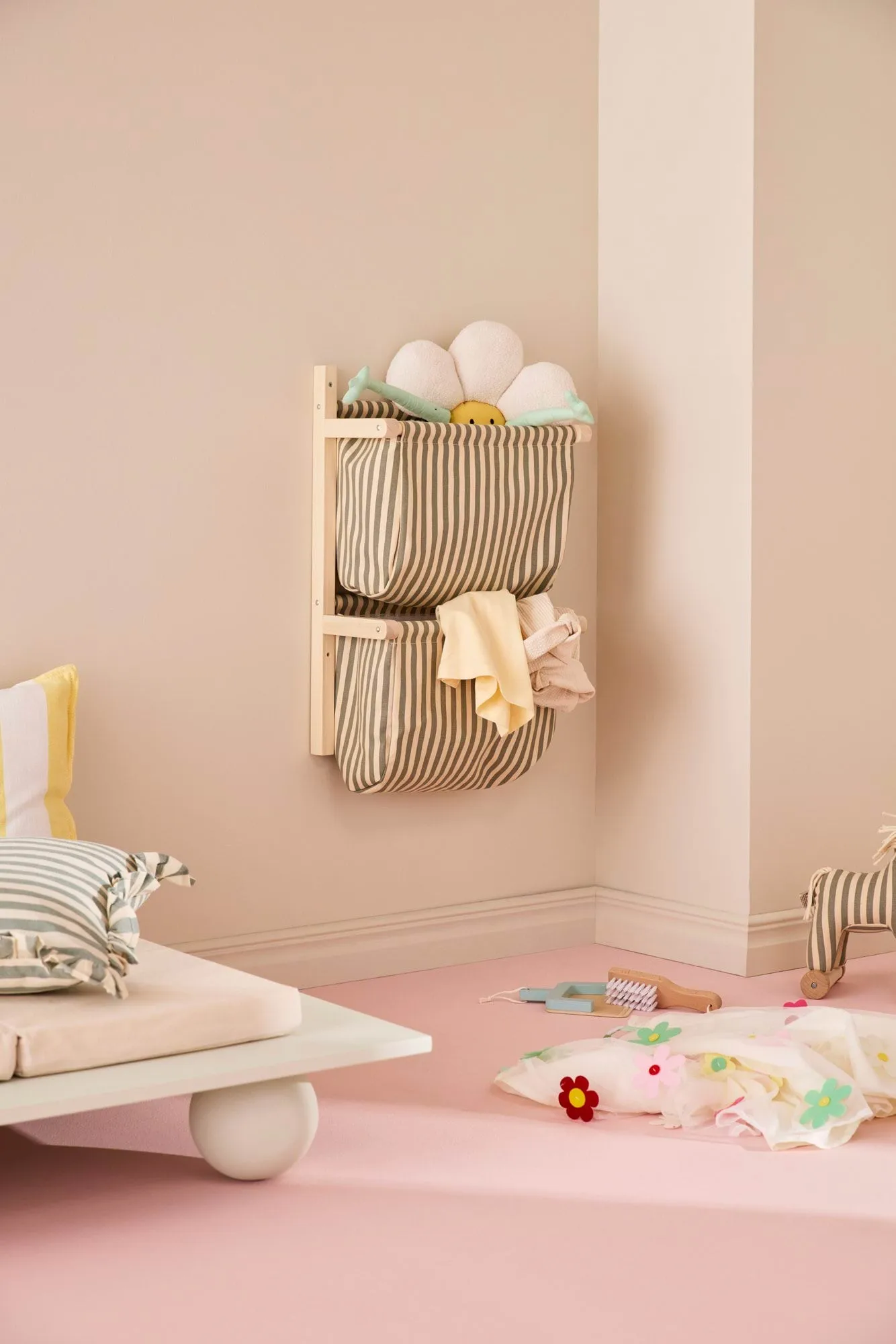 Bag shelf, striped, Green, 40x19x60 cm Kid's Concept