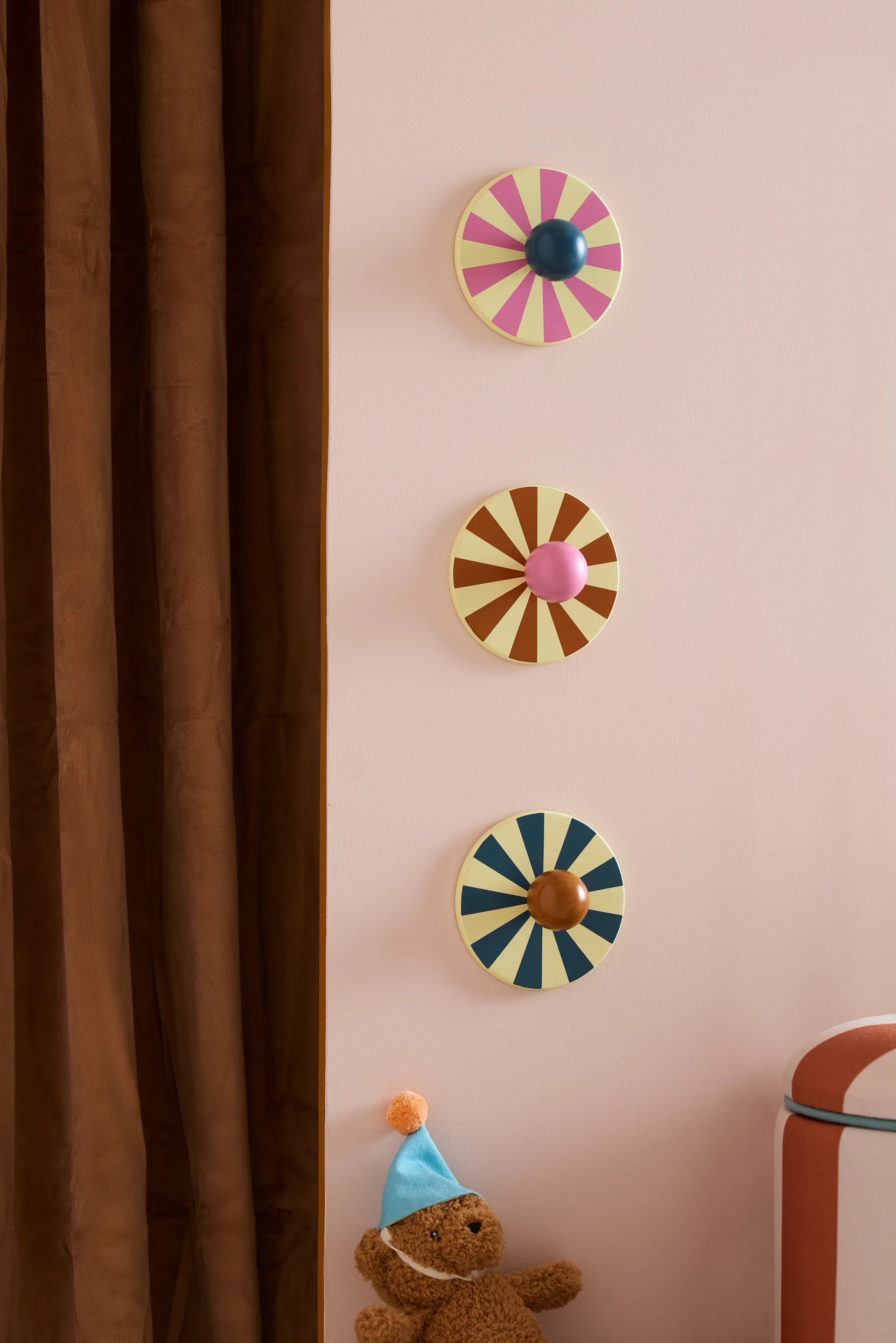 Circus hook 3 pieces, Multi, Ø10x4.4 cm Kid's Concept