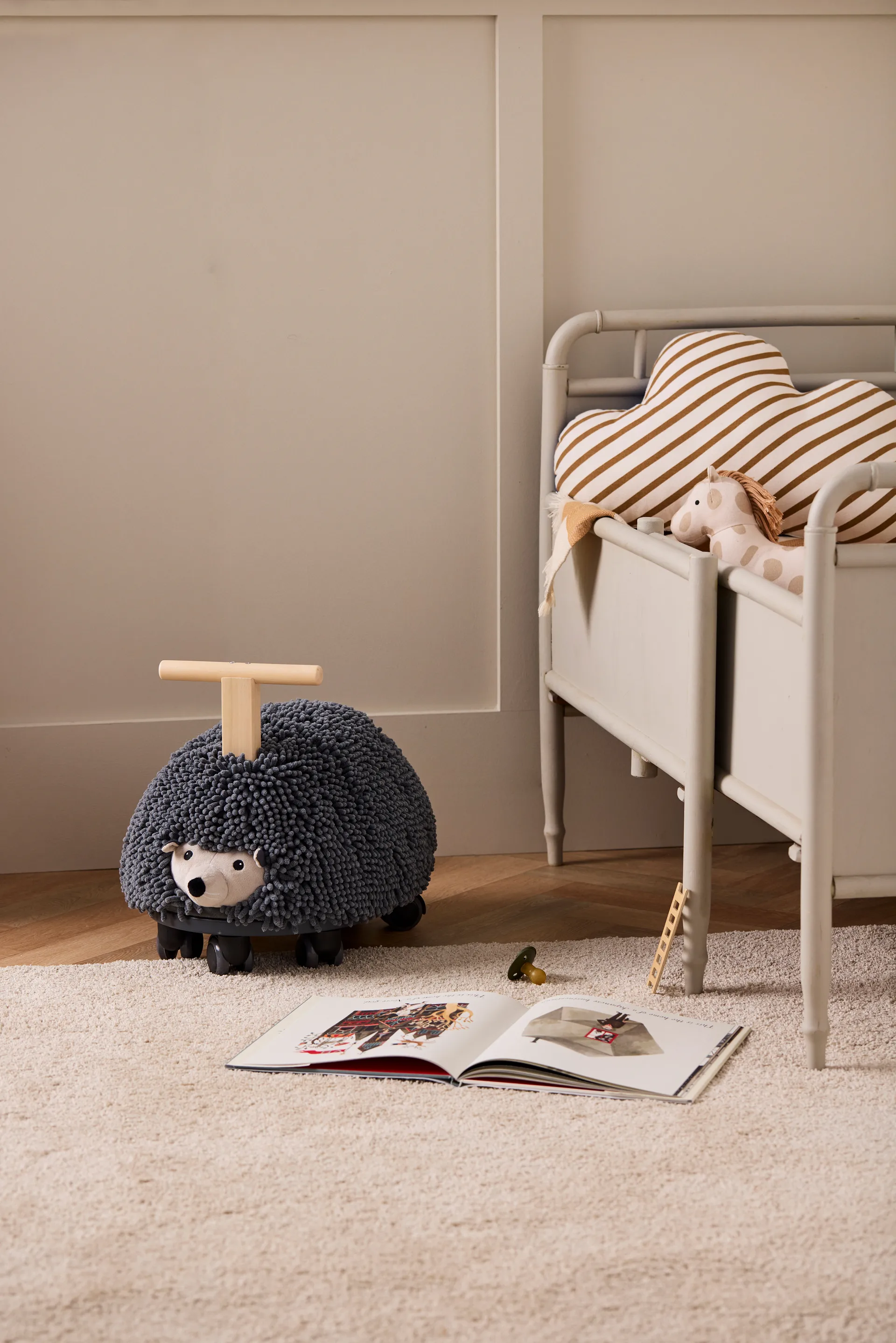 Hooded hedgehog toy, Edvin Kid's Concept