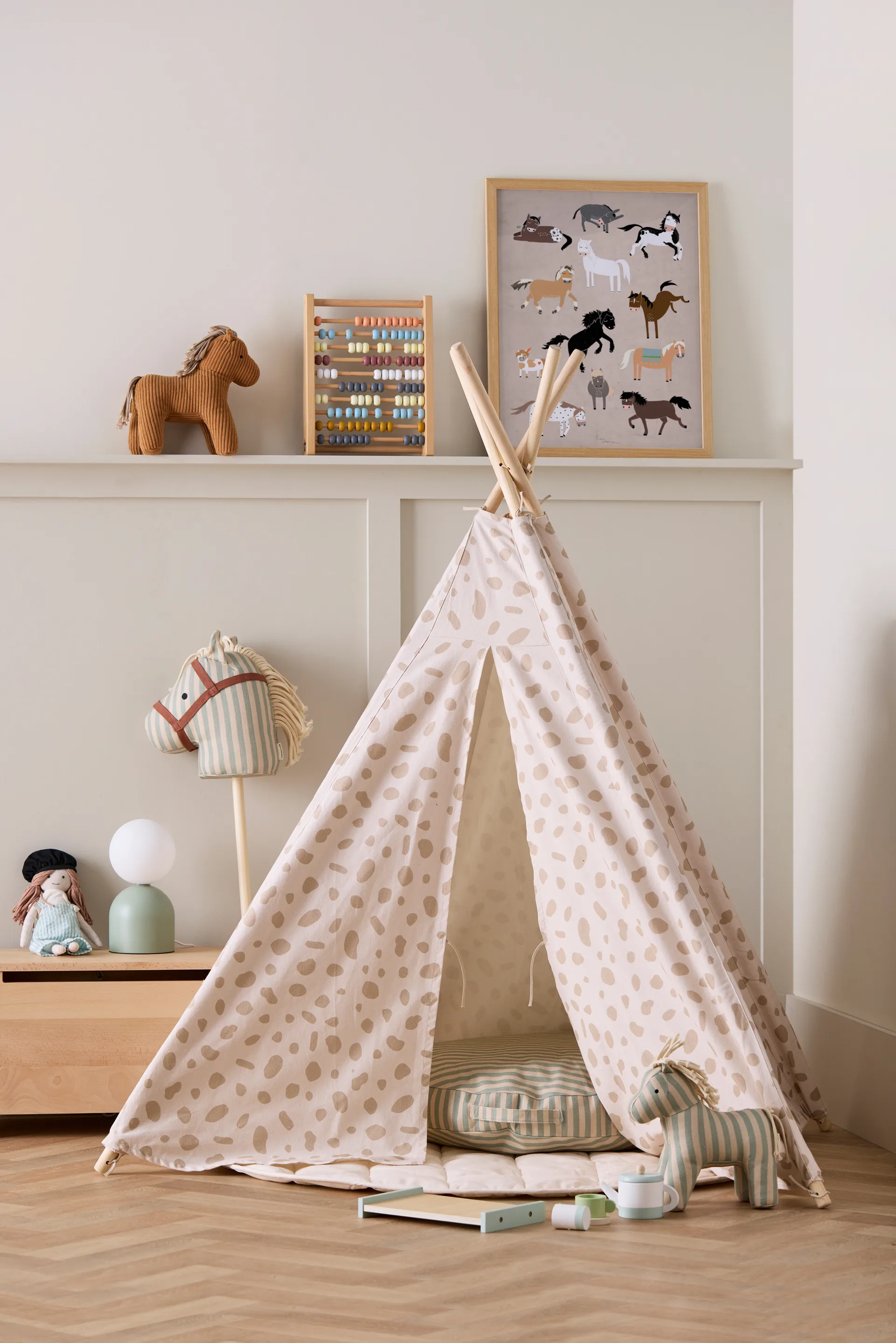 Kid's Base floor cushion Ø60 cm, Rand Kid's Concept