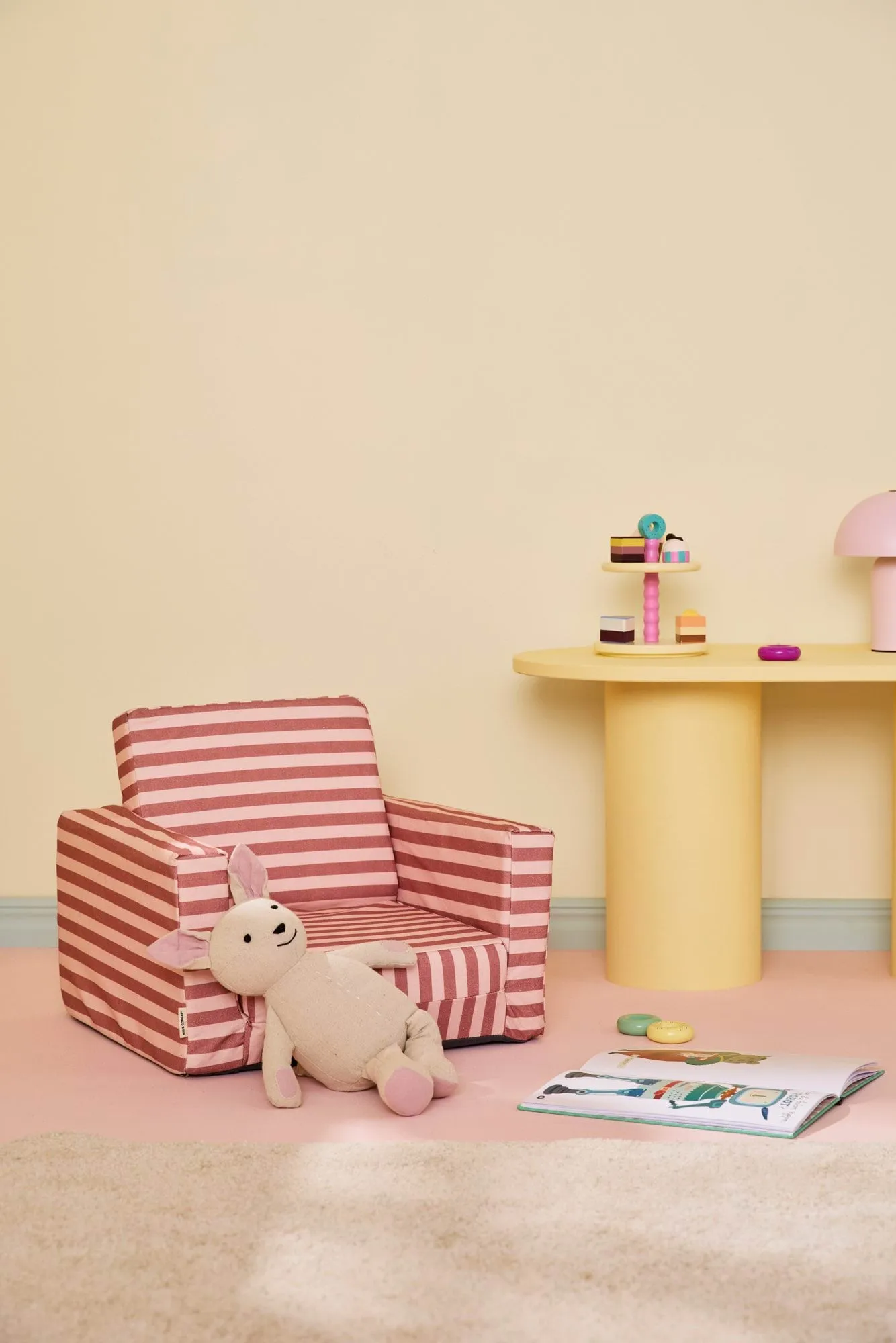 Kid's Base folding armchair, Brown-pink Kid's Concept