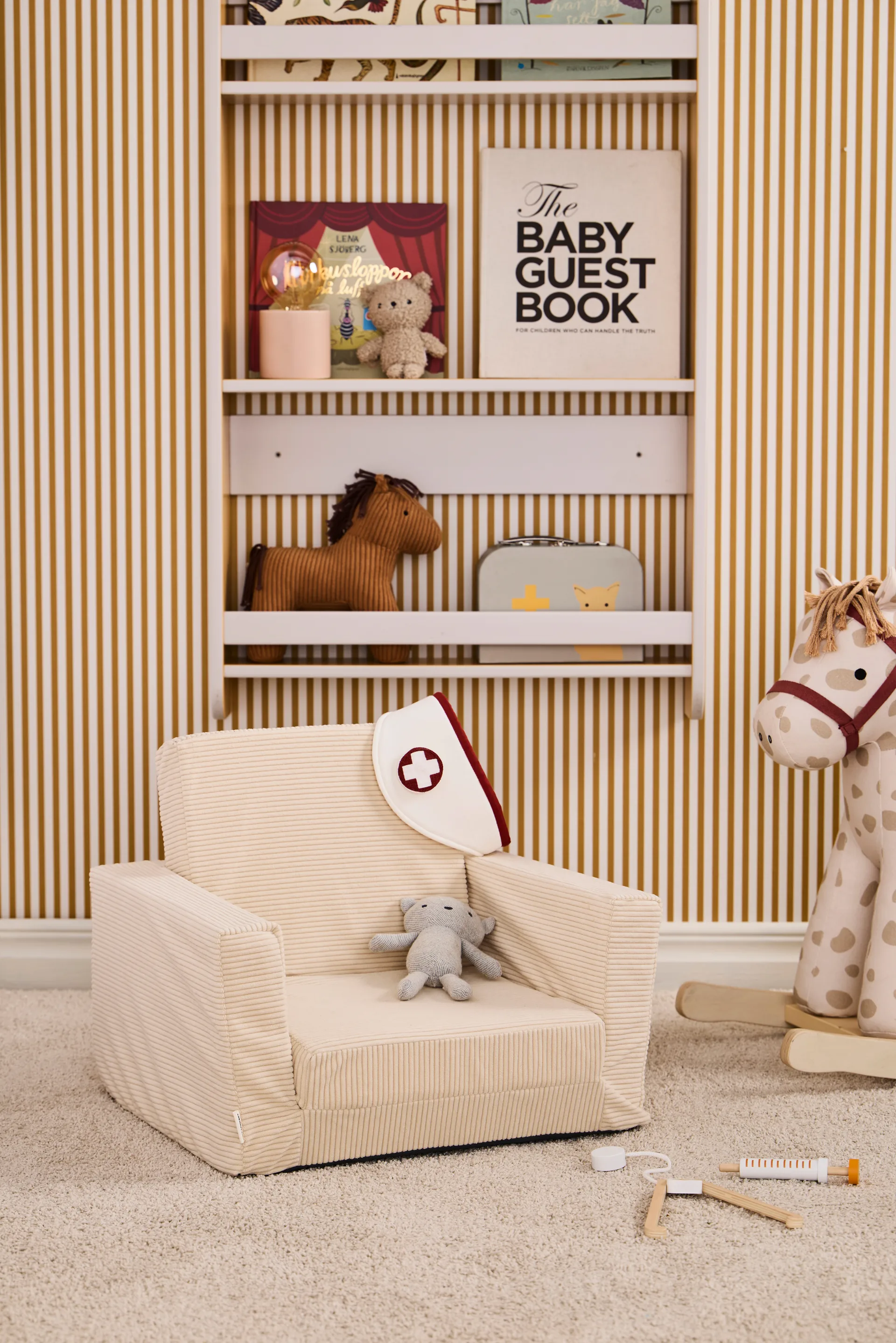 Kid's Base folding armchair, Off-white Kid's Concept