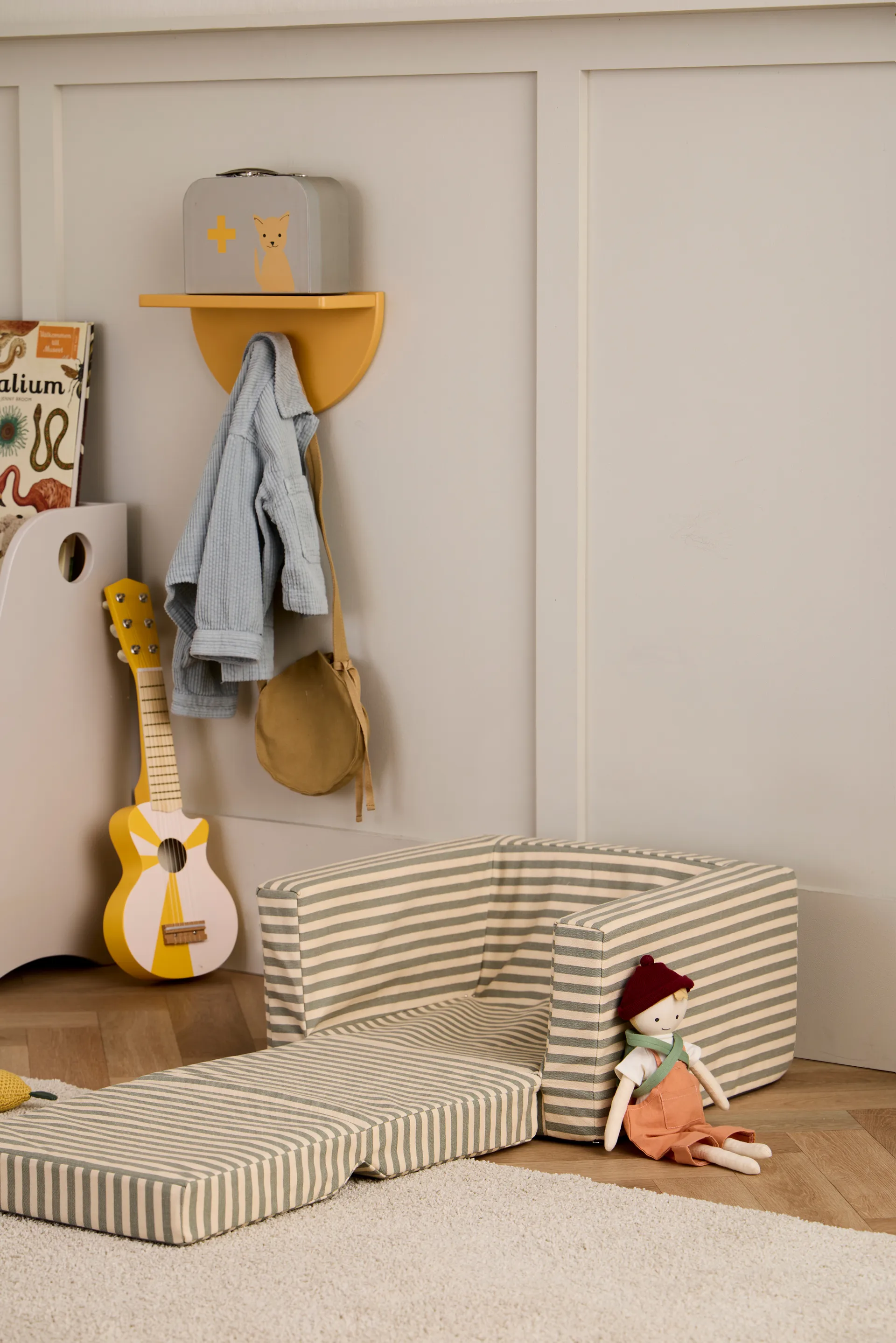 Kid's Base folding armchair, Rand Kid's Concept