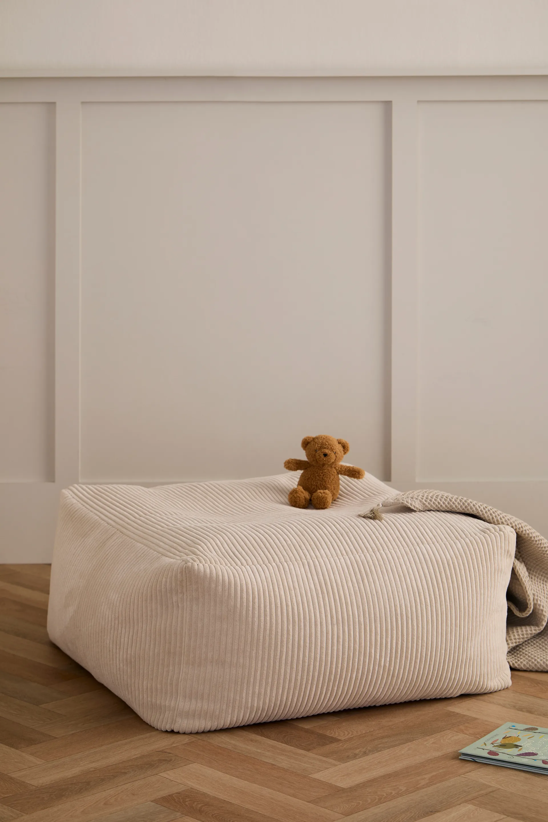 Kid's Base seat pouffe 85x85x34 cm, Off-white Kid's Concept