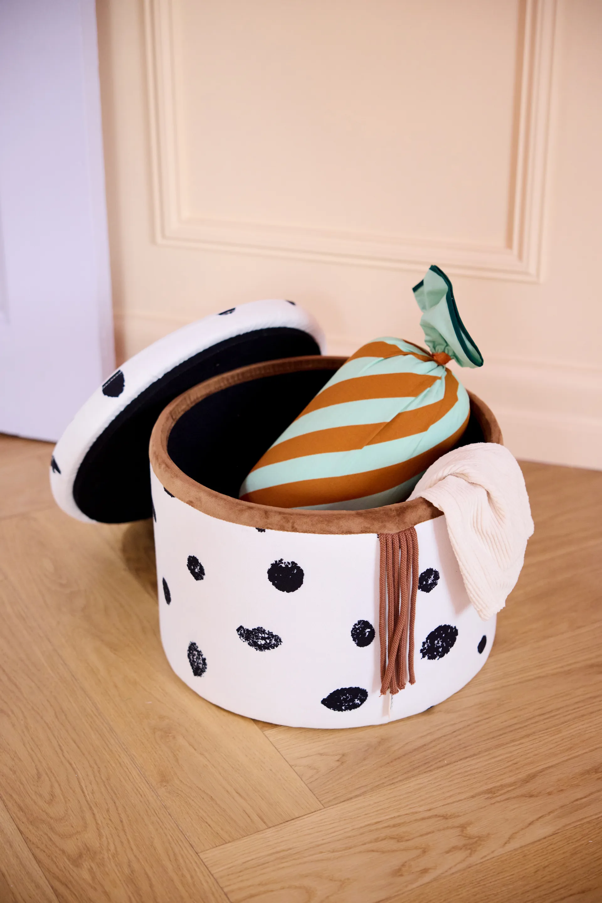 Pippi caramel cushion, Green, 53x16 cm Kid's Concept