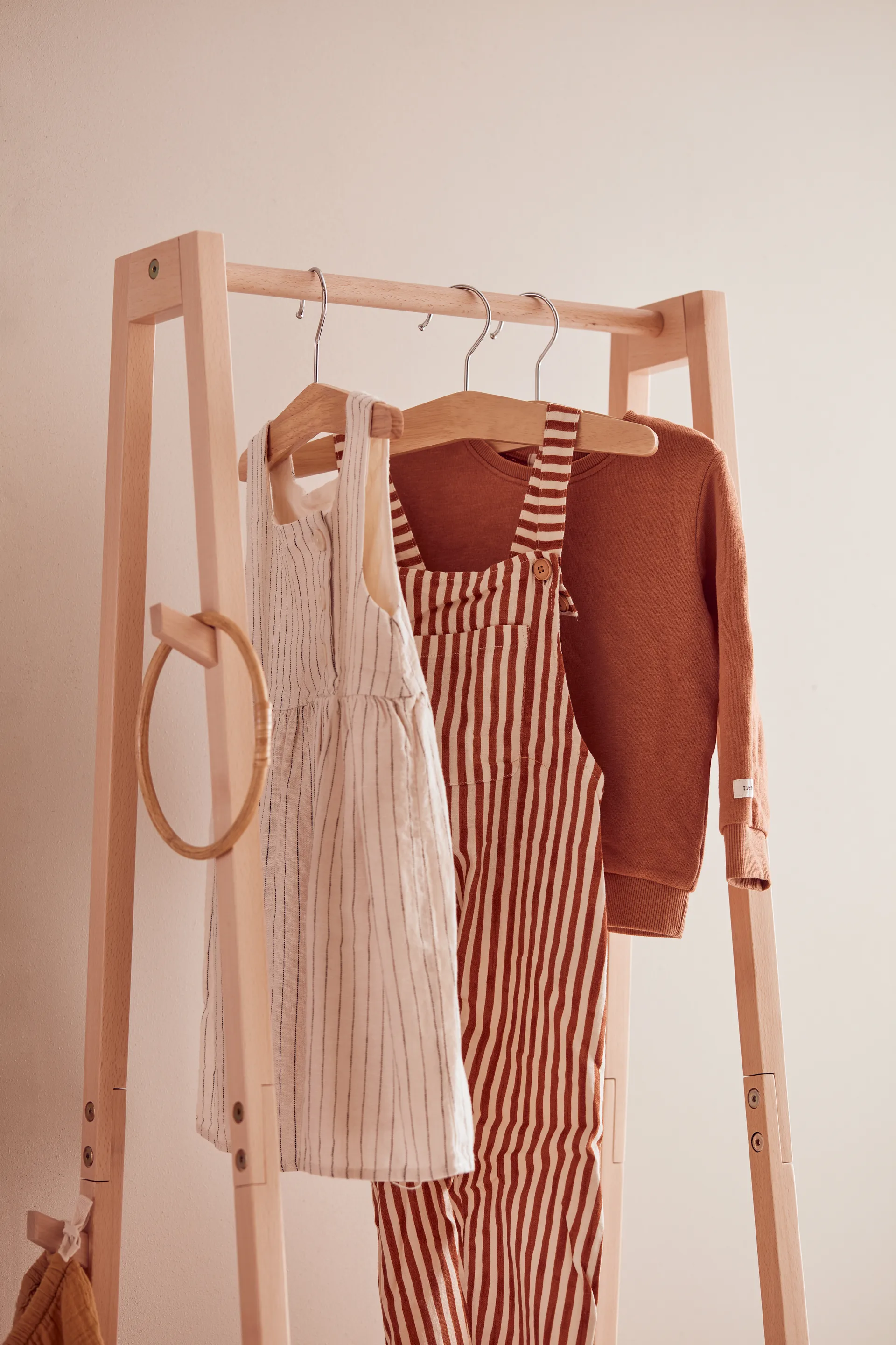 Saga blonde hangers 3-pack, Beech Kid's Concept