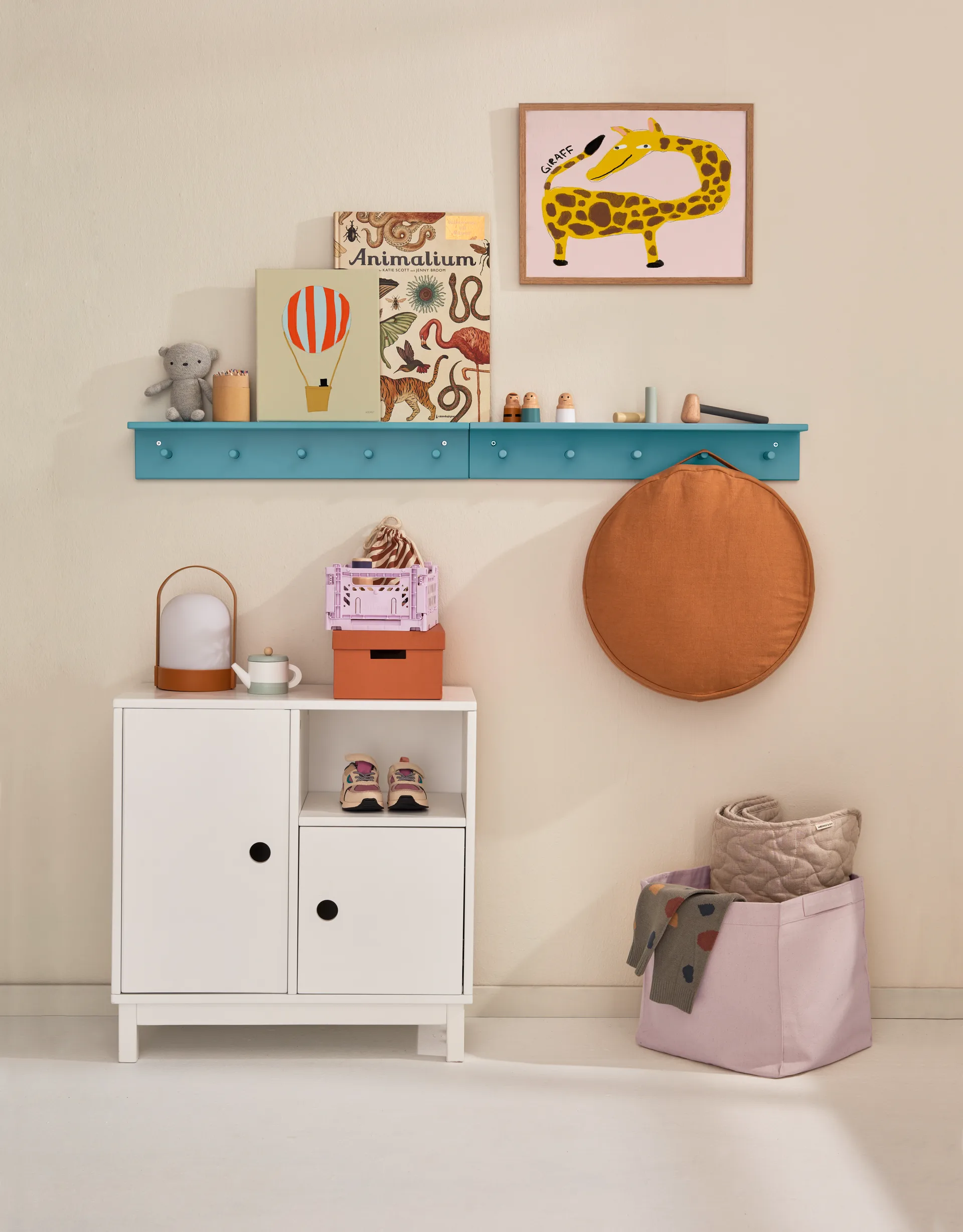 Star shelf with hooks, Turquoise Kid's Concept