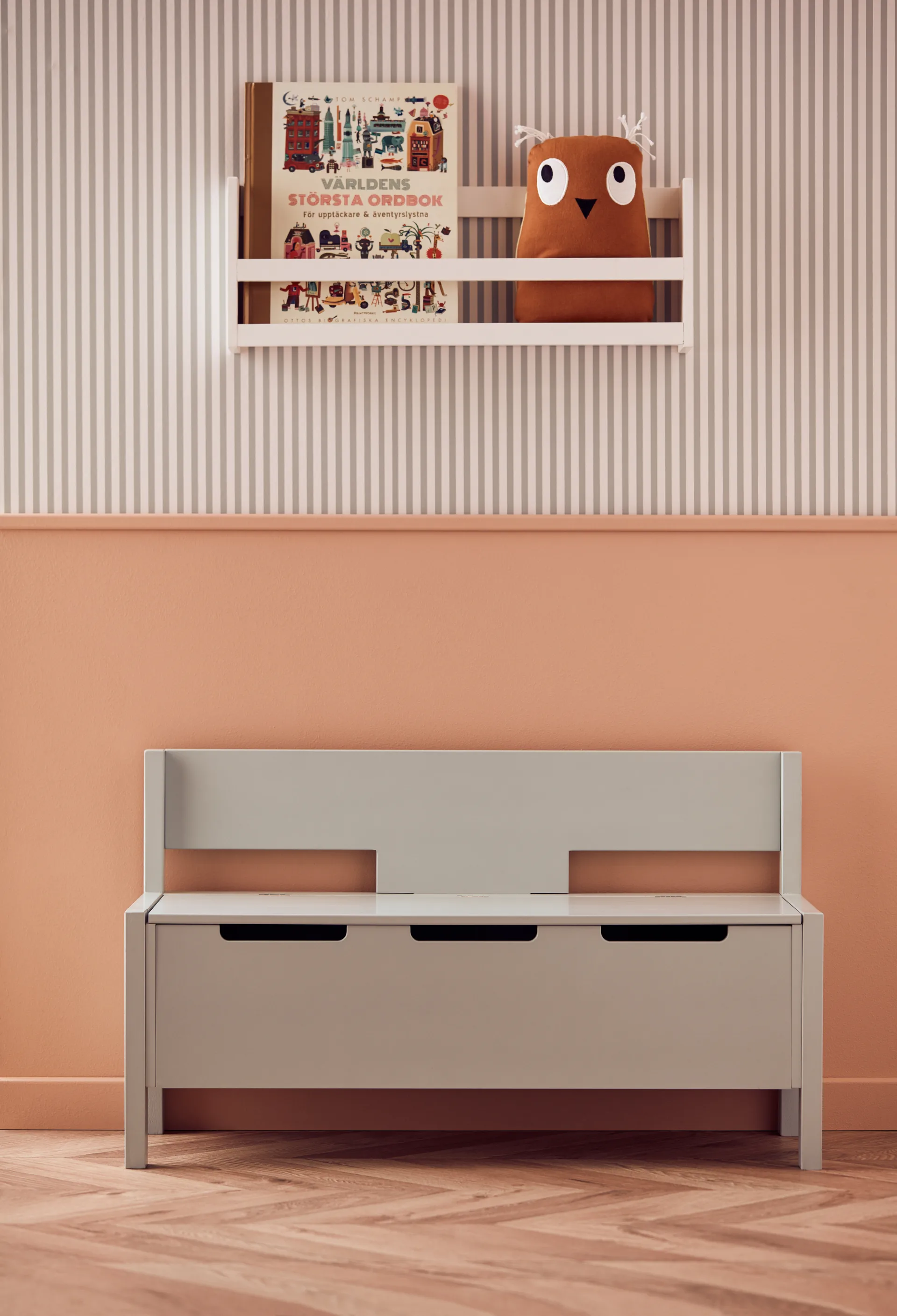 Star sofa with storage, Light-green Kid's Concept