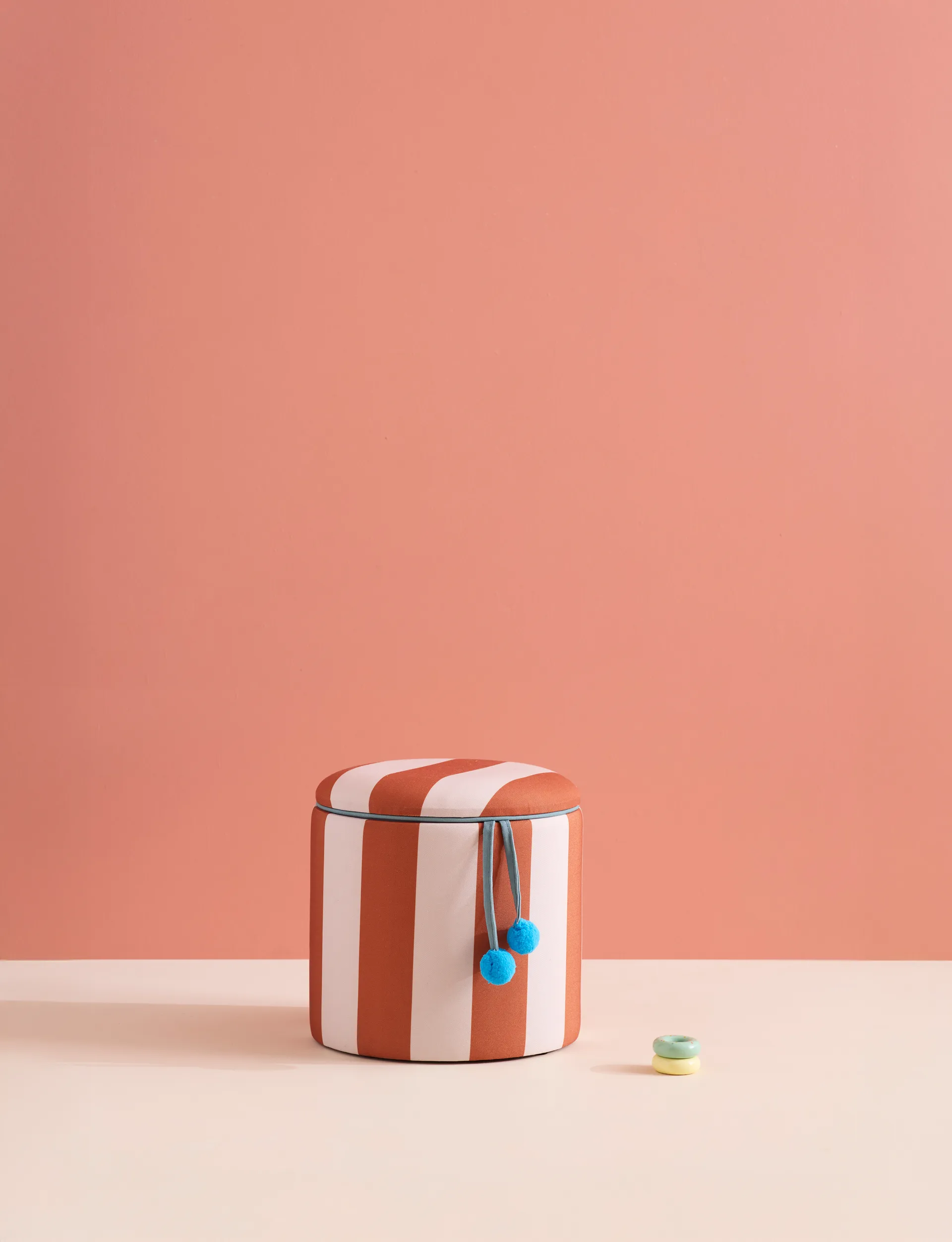 Storage cylinder pouf, Brown, Ø40x30.5 cm Kid's Concept