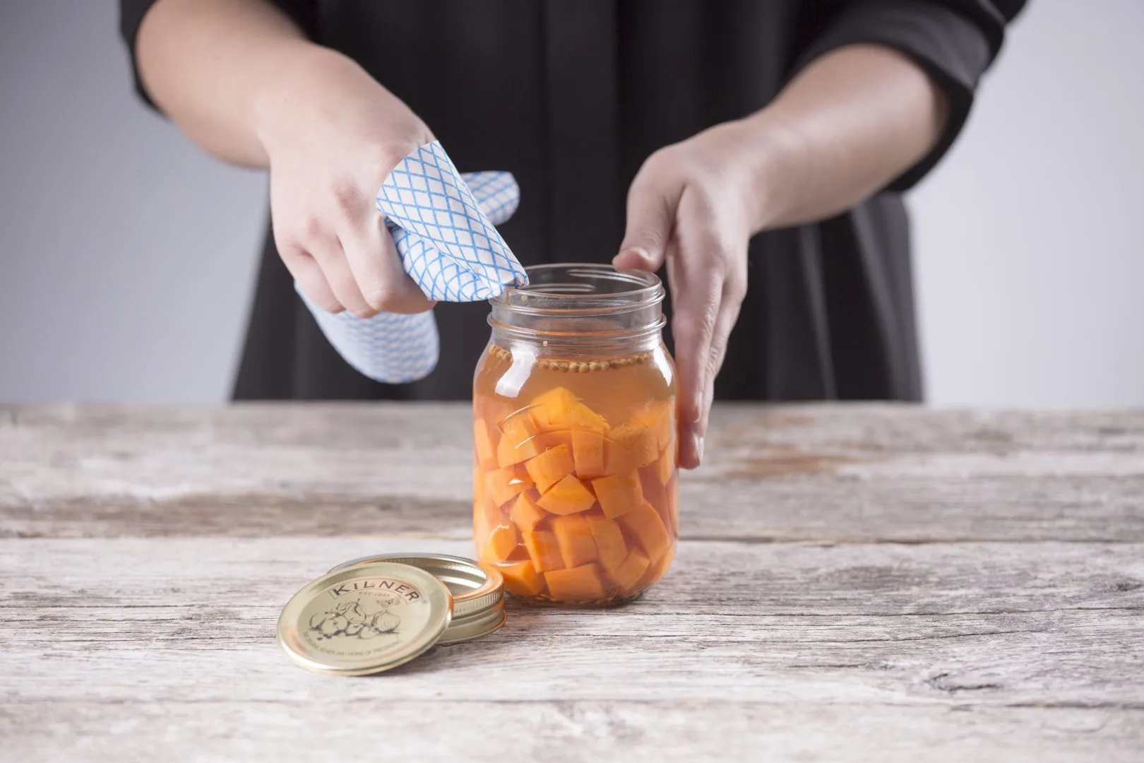 Kilner FRESH storage jar, Clear gray, 3.5 L Kilner