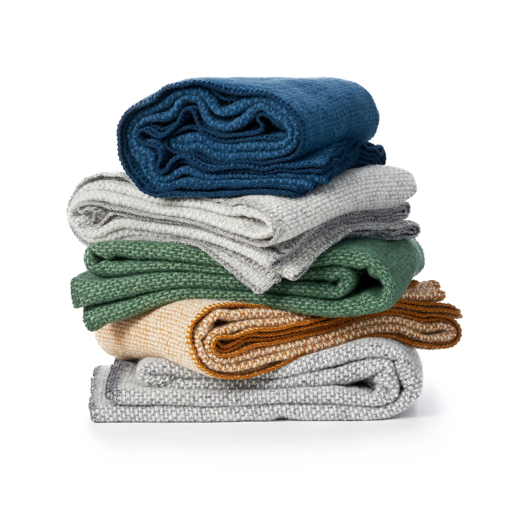 Domino wool throw, Crème caramel Klippan Yllefabrik