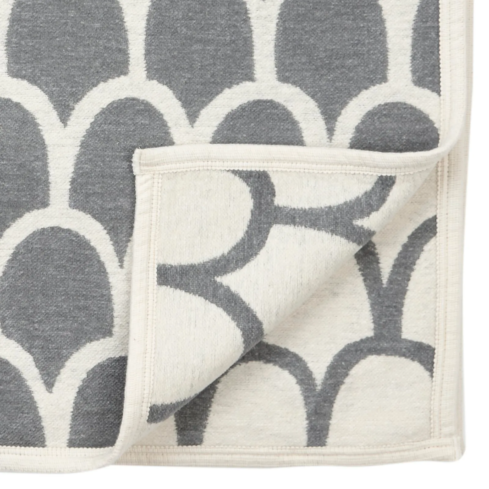 Feathers chenille blanket, grey Klippan Yllefabrik