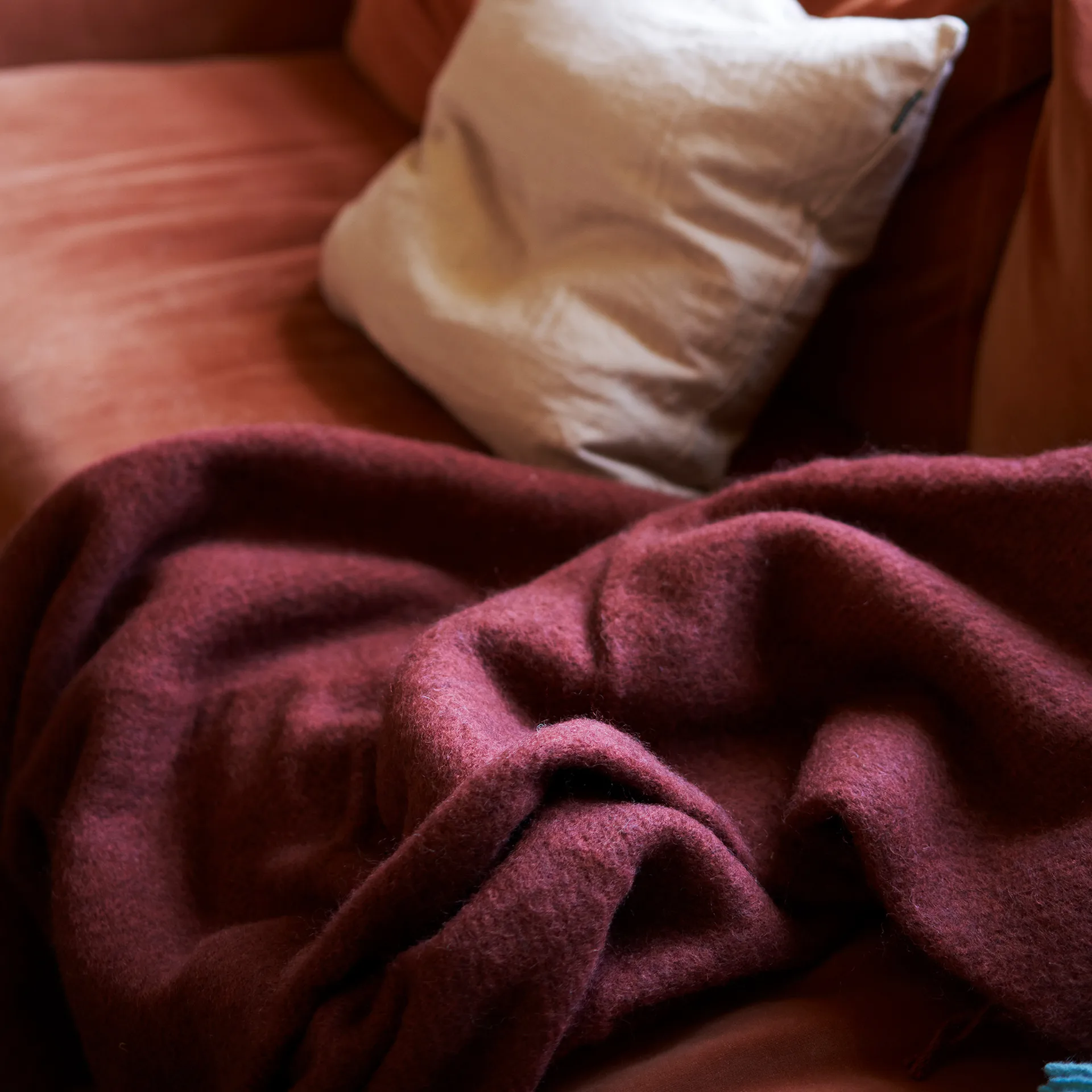 Gotland wool throw 130x200 cm, rust Klippan Yllefabrik