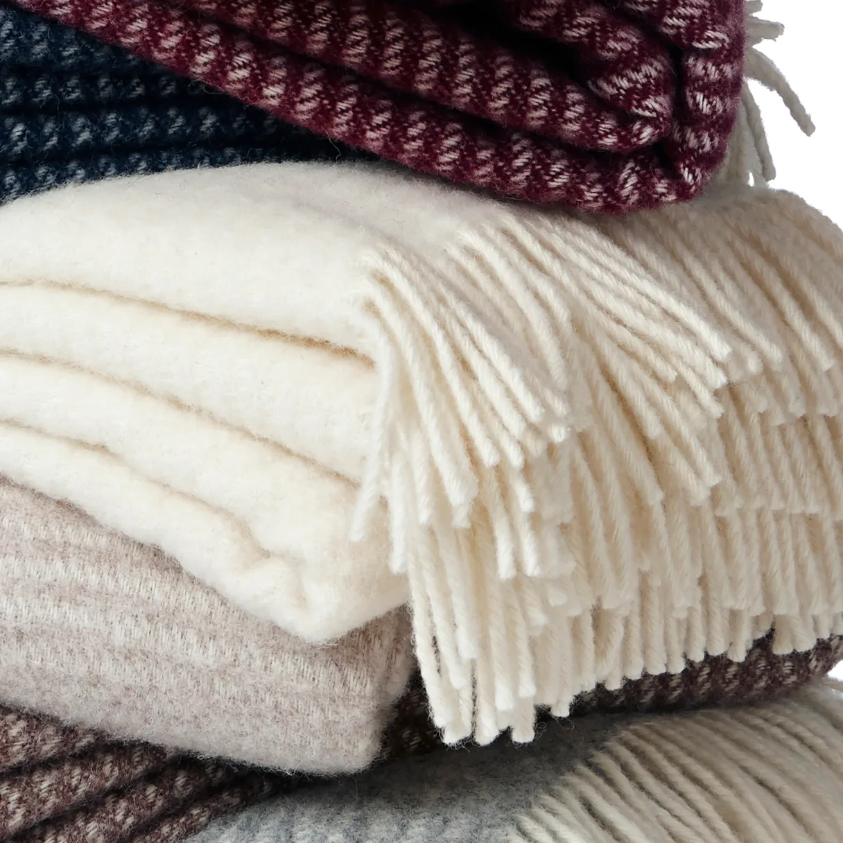 Ralph wool throw, ivory Klippan Yllefabrik