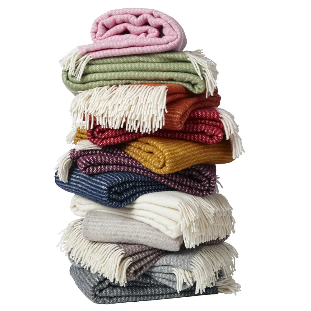 Ralph wool throw, ivory Klippan Yllefabrik