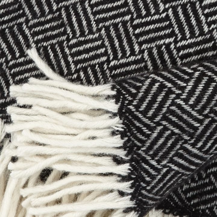 Samba wool throw - black - Klippan Yllefabrik
