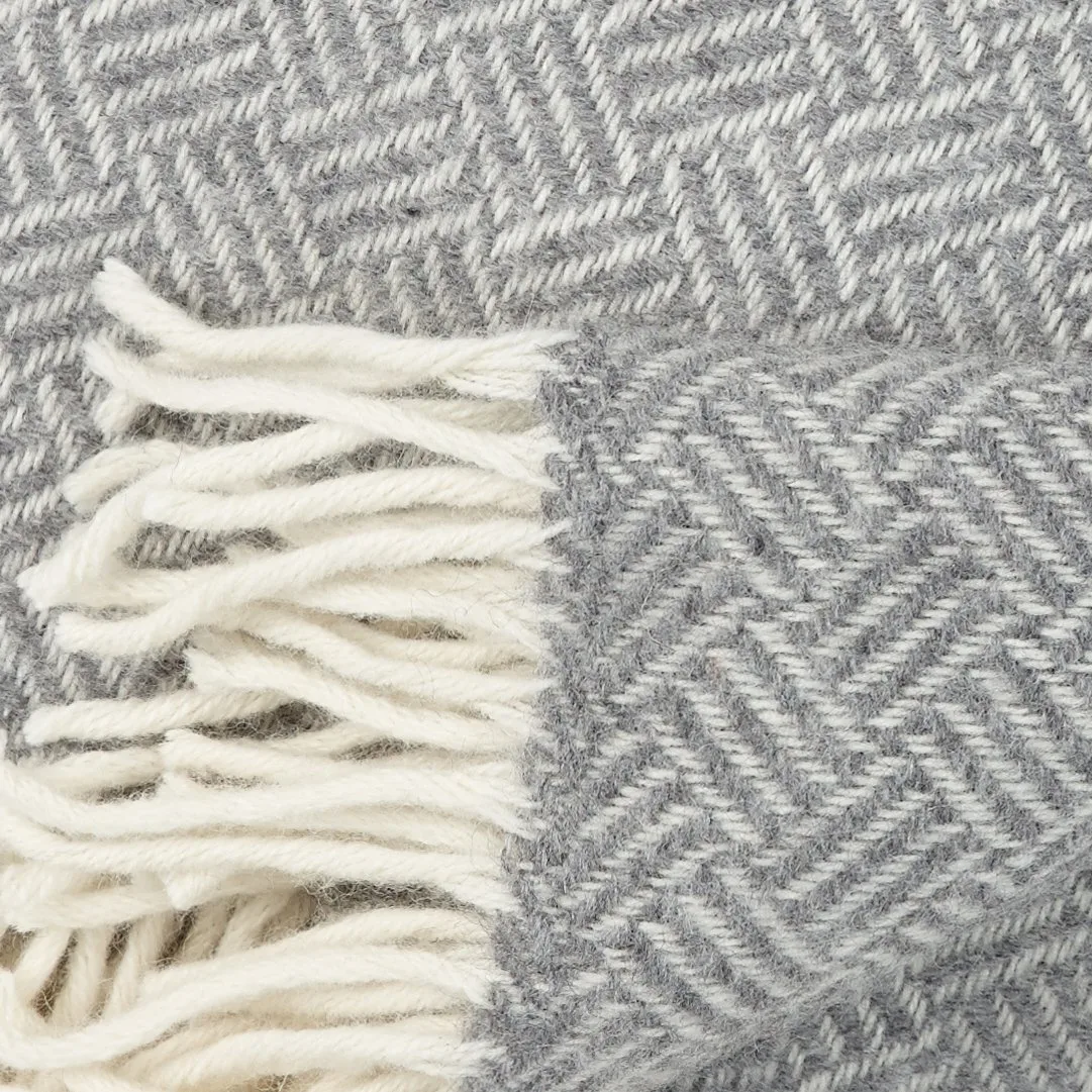 Samba wool throw, grey Klippan Yllefabrik