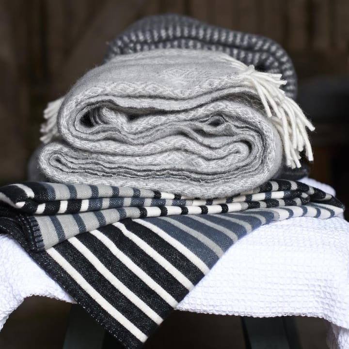 Samba wool throw - grey - Klippan Yllefabrik