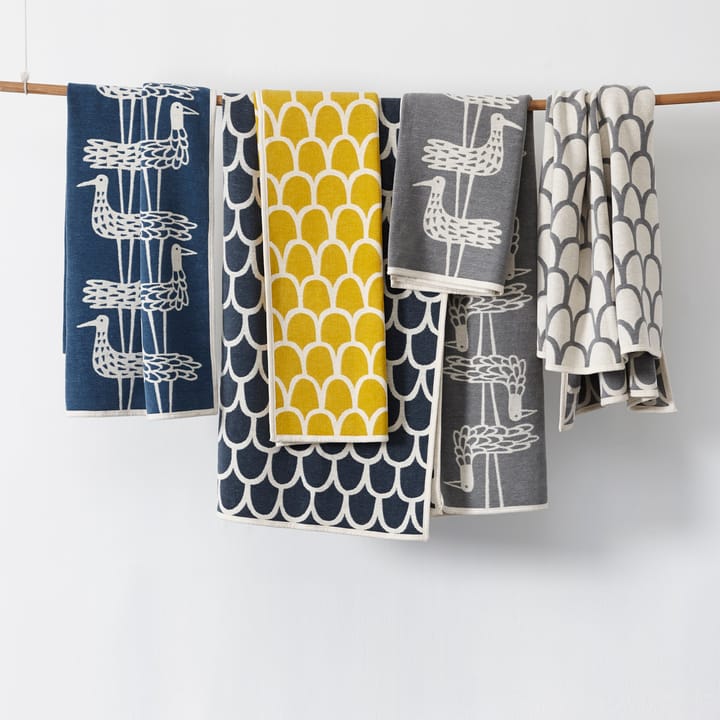 Shore birds chenille blanket, blue Klippan Yllefabrik