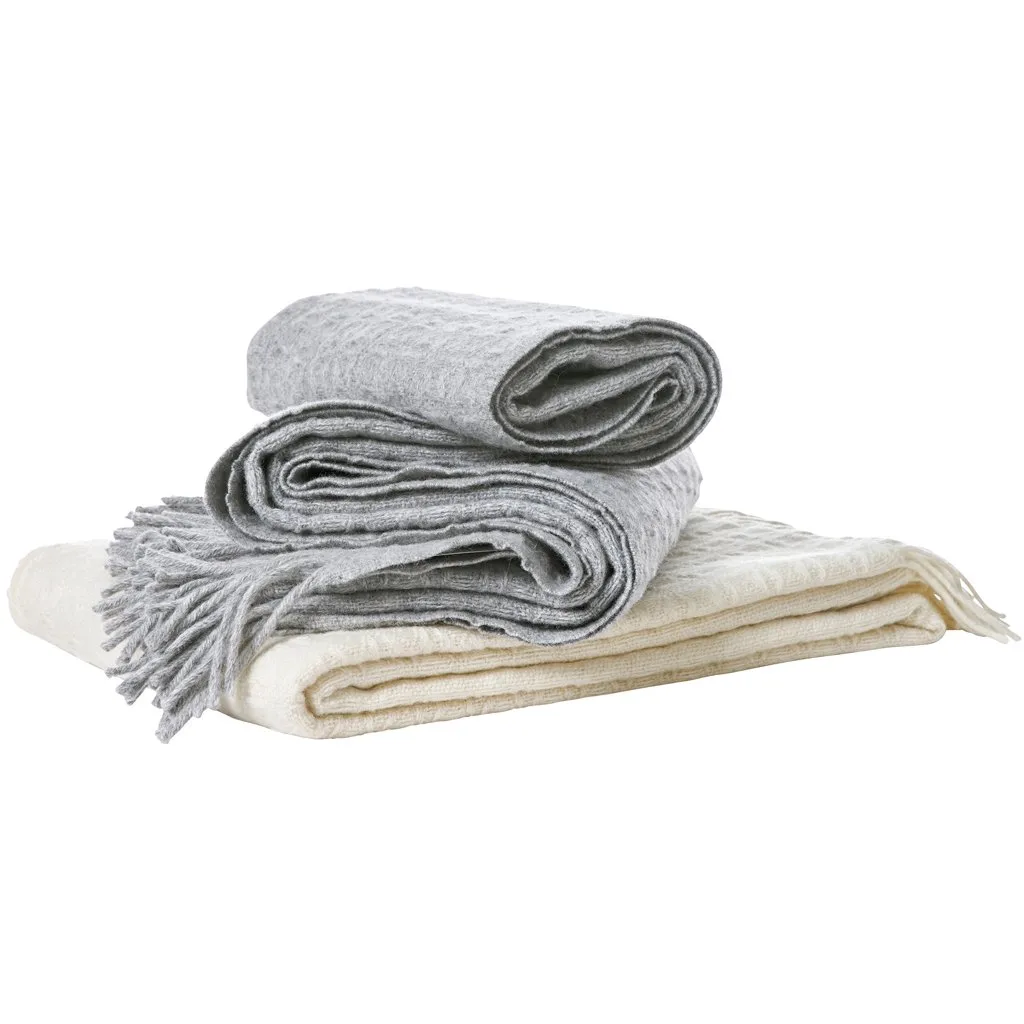 Twist wool throw, light grey Klippan Yllefabrik