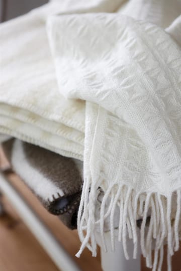 Twist wool throw - natural white - Klippan Yllefabrik