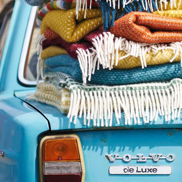 Velvet wool throw, saffron Klippan Yllefabrik