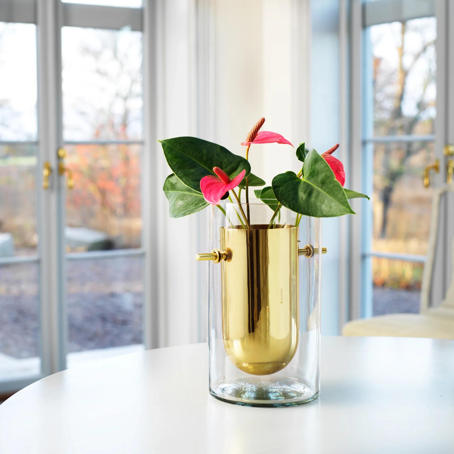 Alba cylinder vase, Brass KLONG